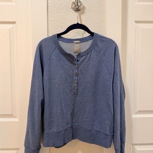 GAP Women's Heathered Blue Henley Sweatshirt